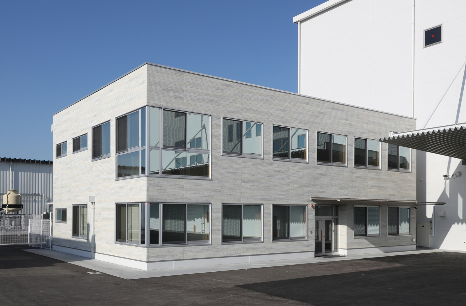 藤原産業株式会社 茨城商品センター